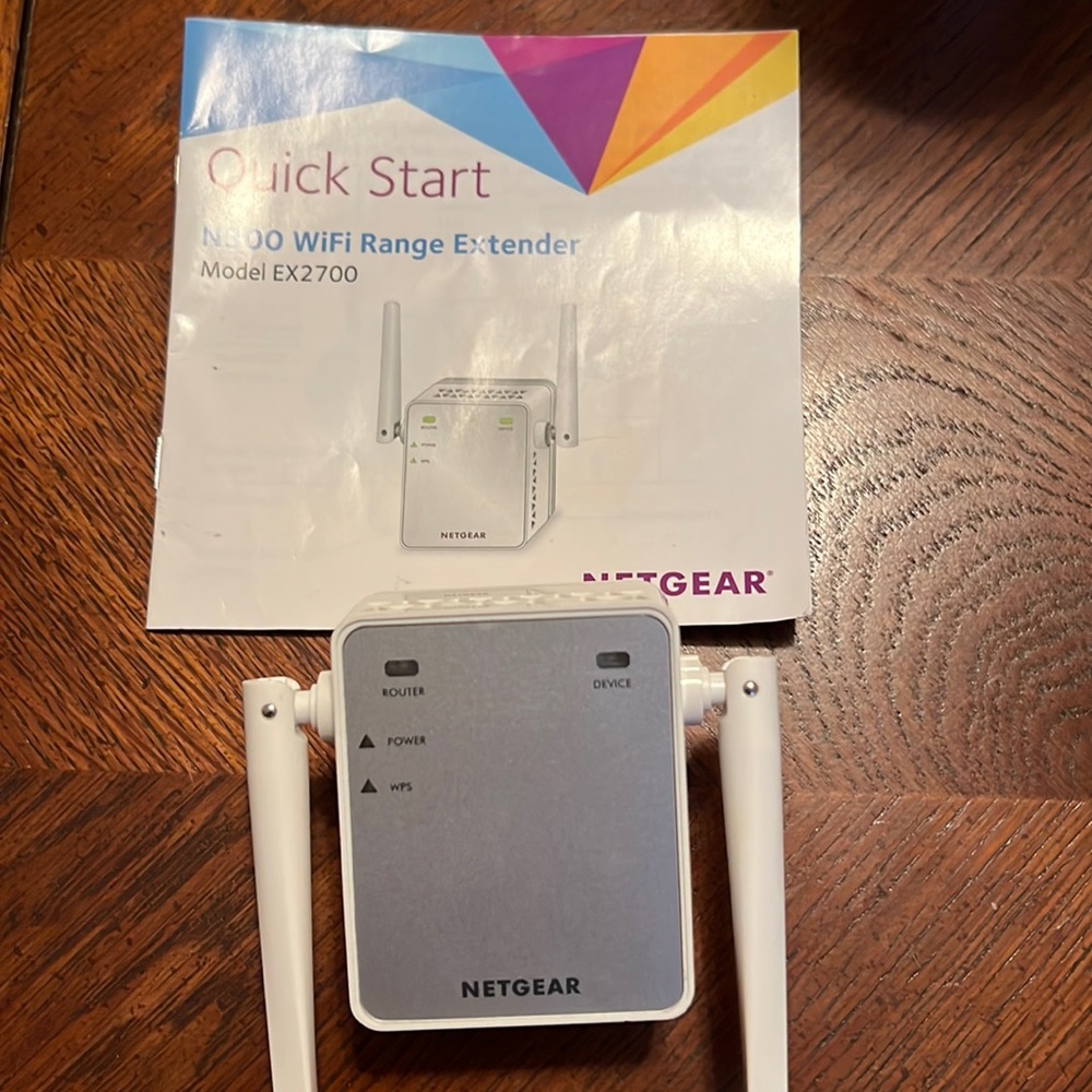 Net gear N300 WiFi Range Extender